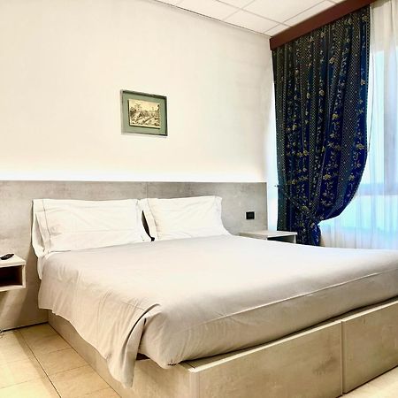 Hotel Leonardo Brescia Zewnętrze zdjęcie